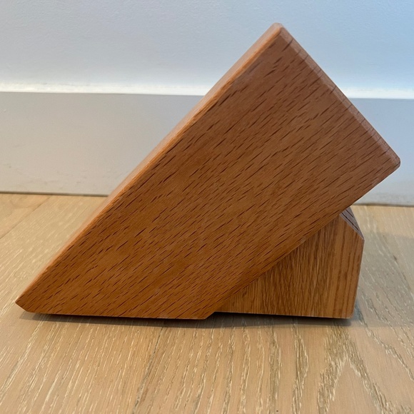 Cutco Solid Wood Knife Block - Essentials + 5 Set Block (10-Slot) - Picture 4 of 6